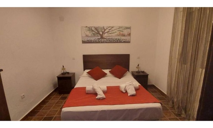 Calabazares Cottage | CHARMING RURAL HOUSE IN PATRAS