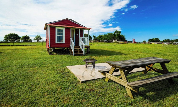 Plantersville Cabin | Charming Rustic Cabin w/Lake view and Country Hills - Family Farms - Cabin 7