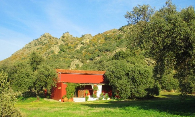 Albala Cottage | Charming spacious barn in beautiful tranquil scenery, pool on property