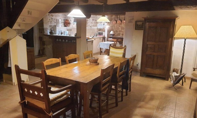 Berric House | Charming spacious 150 m² old house in Berric