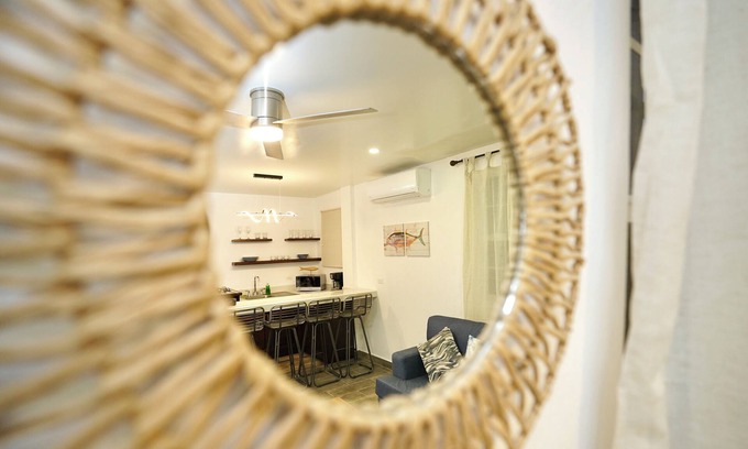Belize City Villa | Charming & Spacious 2 Bedroom Villa Near Ocean-Seashore Villa