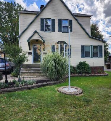Parma House | Charming Spacious and Affordable Gem of Parma