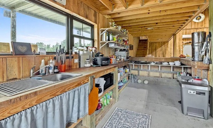 Leblanc Other | Charming, spacious farm getaway in Reeves, less than 20 mi.from Coushatta Casino