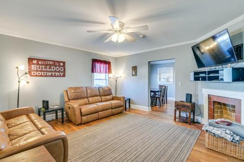 Starkville House | Charming Starkville Rental about 2 Mi to MSU!