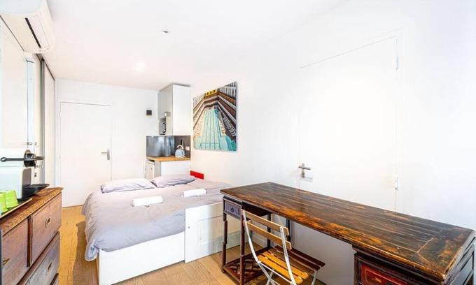 Villa Montmorency Apartment | Charming stay in the 16th