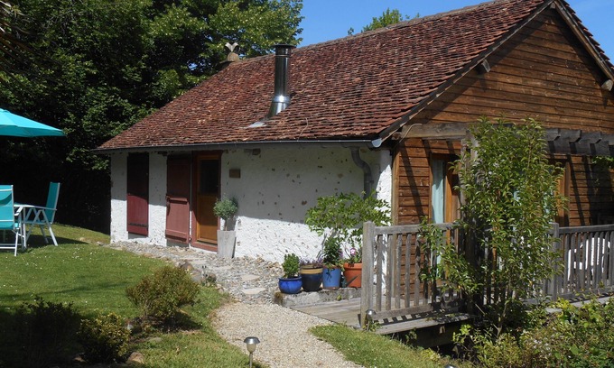 Jurancon House | Charming stone and timber barn in the foothills of the Pyrenees (Pau 10 minutes)