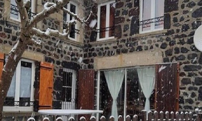 Alleyrac House | Charming stone house