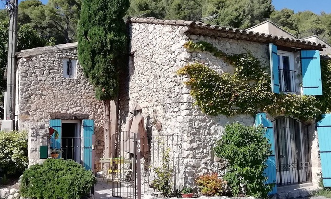 Merindol House | Charming stone house of 90m2, at the foot of the Luberon from 2 to 4 pers