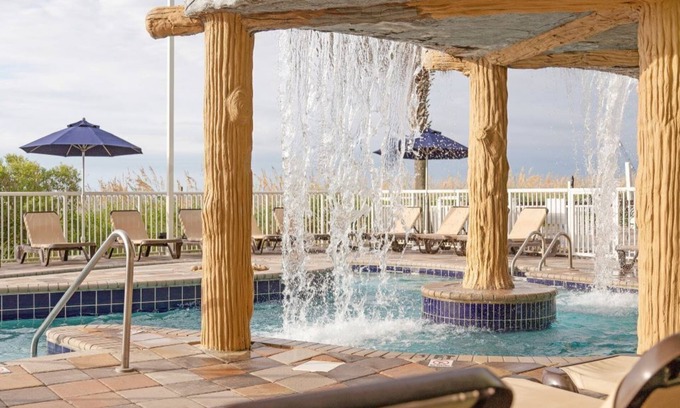 Ash Hotel | Charming Studio suite in the heart of Myrtle Beach.