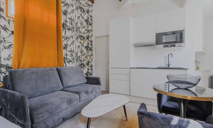 Quartier de la Plaine-de-Monceaux Apartment | Charming Studio - 2P – Courcelles