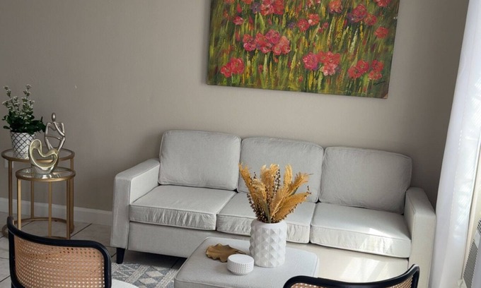 Baytown Apartment | Charming studio in enchanting Baytown close several places to interest.