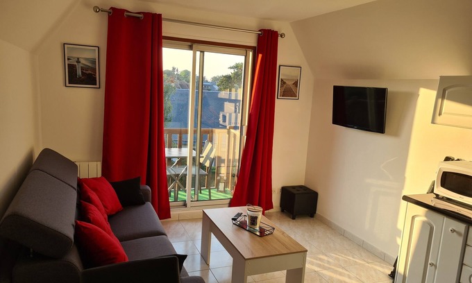 Tourgeville Apartment | Charming studio near the sea