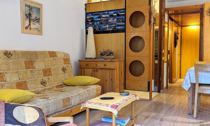 Les Orres Apartment | CHARMING STUDIO STATION LES ORRES 1650