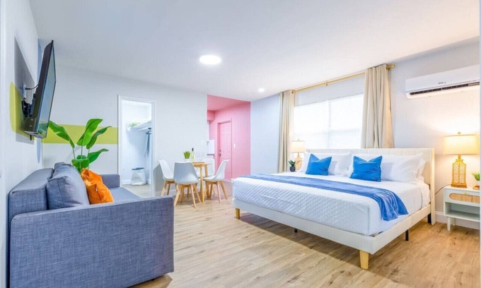 Coral Ridge Apartment | Charming studio in pleasant Fort Lauderdale with WiFi and AC