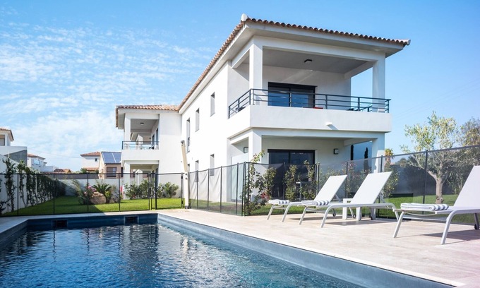Monticello Apartment | Charming T3 apartment with pool