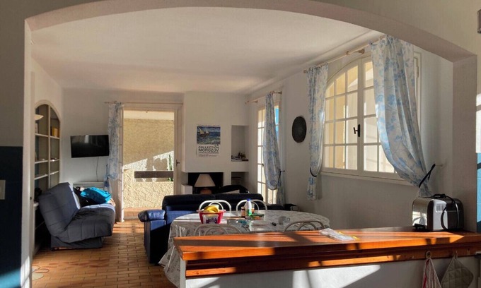 La Madrague Apartment | Charming T3 terrace near the sea