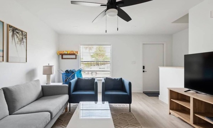 Indialantic House | Charming Townhouse Near Indialantic Beach