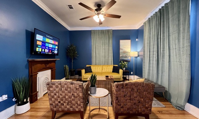 Beauregard Town Historic District Cottage | Charming, updated cottage in Downtown Baton Rouge