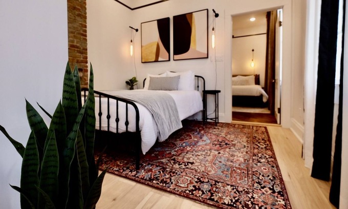 West Riverside House | Charming Uptown Bungalow just steps to Magazine St