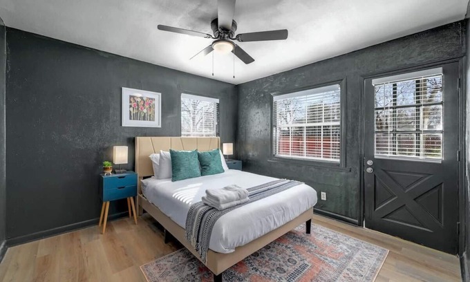 North San Antonio - SAT House | Charming Urban Oasis in Alamo City