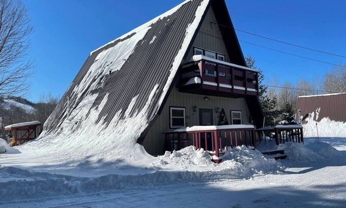 Ironwood House | Charming Vacation Home with View of Ski Hill & Dogs Allowed