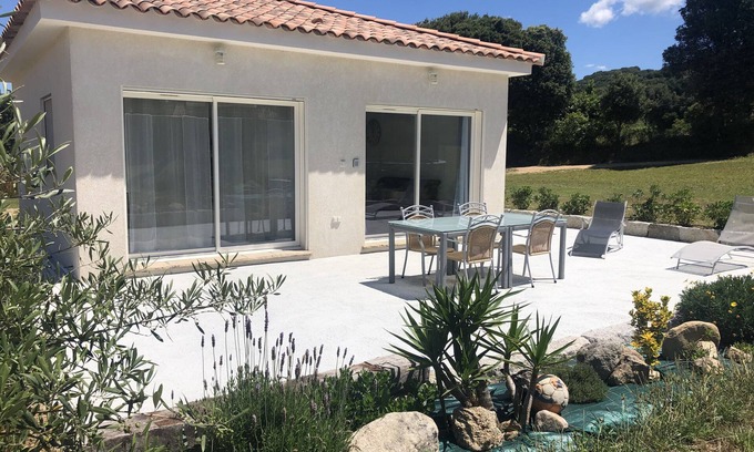 Petreto-Bicchisano House | Charming villa between sea and mountains
