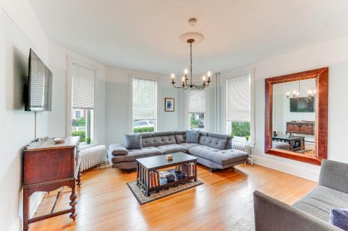 Newburgh House | Charming Victorian Retreat with Hudson River Views