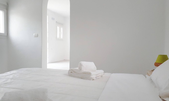 Vlychada Villa | Charming villa in brilliant Santorini with Pool