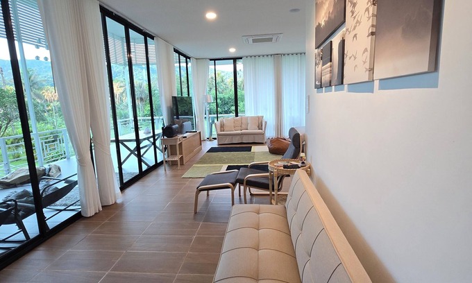 Si Racha Villa | Charming villa with 2 bedrooms and WiFi, AC in pleasant Bangpra Sriracha