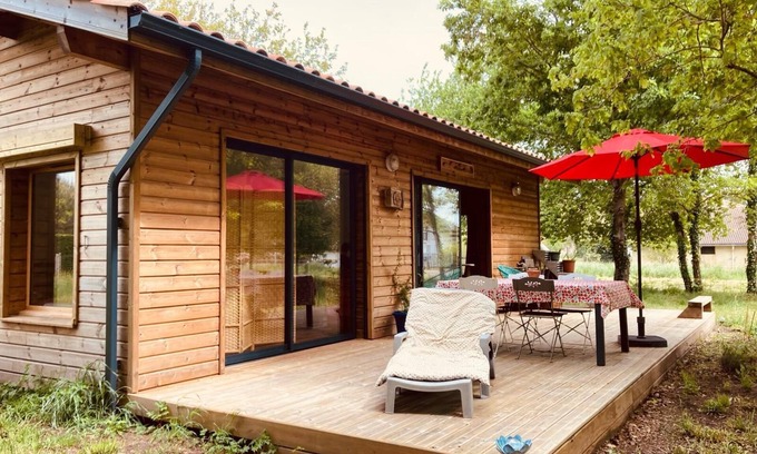 Saint-Julien-en-Born House | Charming wooden bohemian chalet for 2/3 guests near Contis