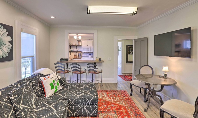 Perinton Apartment | Charming & Walkable Fairport Village Apartment!