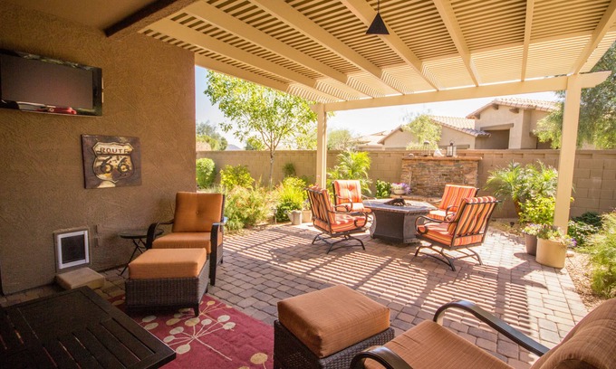 Westwing Mountain House | Charming, Warm & Comfortable 3 BR Home near Lake Pleasant,