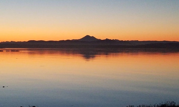 Friday Harbor House | Charming waterfront 4 br gated estate on 8 acres with private beach and buoy.