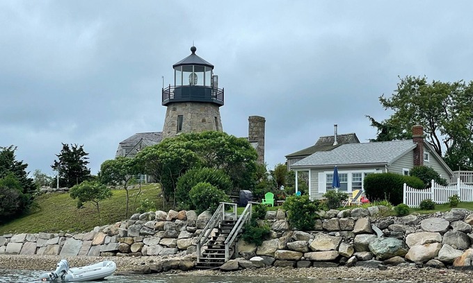 Snug Harbor Cottage | Charming waterfront, two cottages in one.