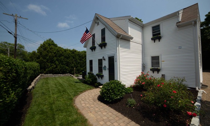 Hyannis House | Charming 'Waterfront District' Home in the Heart of Hyannis Port.