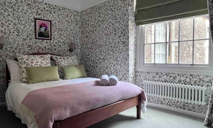 Frome Cottage | Charming Weaver's Cottage in Historic Frome