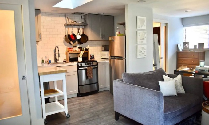 North Admiral Cottage | Charming West Seattle Hidaway ★ Great Location