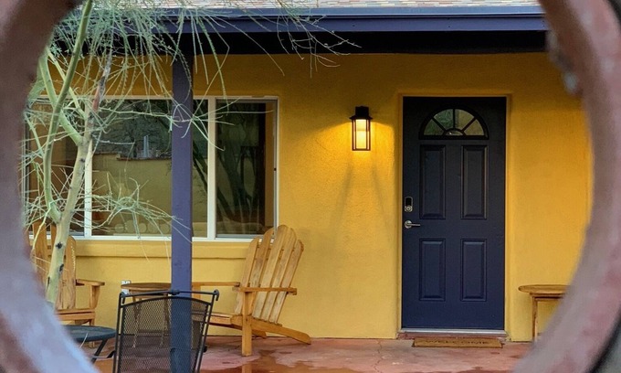 Blenman-Elm House | Charmingly renovated home in Blenman Historic District - U of A and Banner Medical