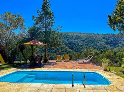 Itaipava Ski Chalet | Charmoso chale c WiFi e linda vista em Itaipava RJ