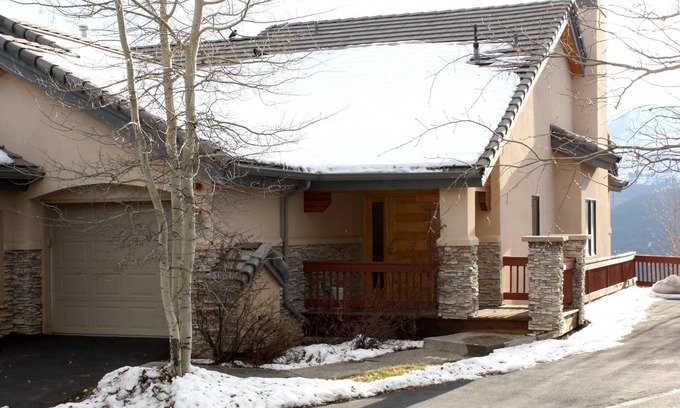 Baldy Mountain House | Charter Ridge 20 By Peak Property Management