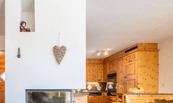 Ftan Apartment | Chasa Munt Plan: Beautiful 3.5 room flat with views of the Lower Engadine Dolomites