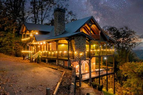 Blue Ridge House | Chasing Moonlight