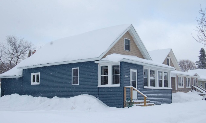 Chassell House | Chassell House #1 at Portage Lake