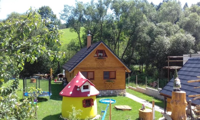 Vysny Kubin House | Chata Emka