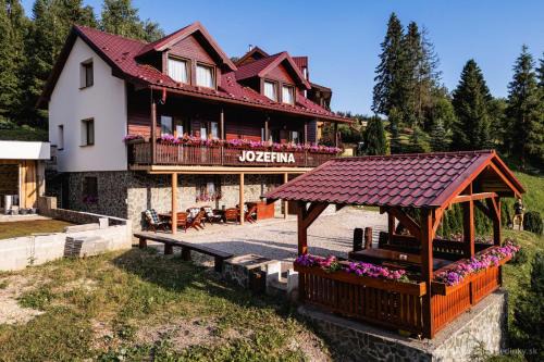 Dedinky House | Chata Jozefína - lake view