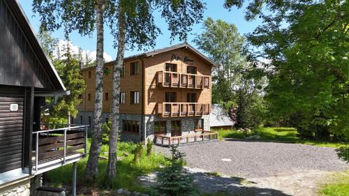 Stola Apartment | Chata Kysuca - Ubytovanie v lese