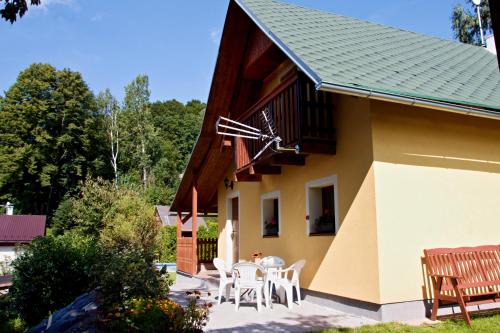 Svoboda nad Upou Ski Chalet | Chata U lesa