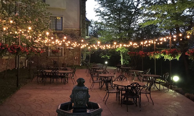I-435 West KC-KS Hotel | Chateau Avalon Hotel & Spa