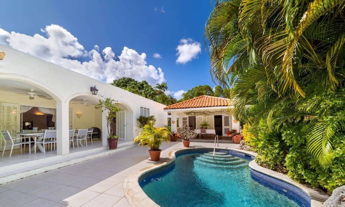 Clinketts Villa | Chateau de Mar Luxury villa