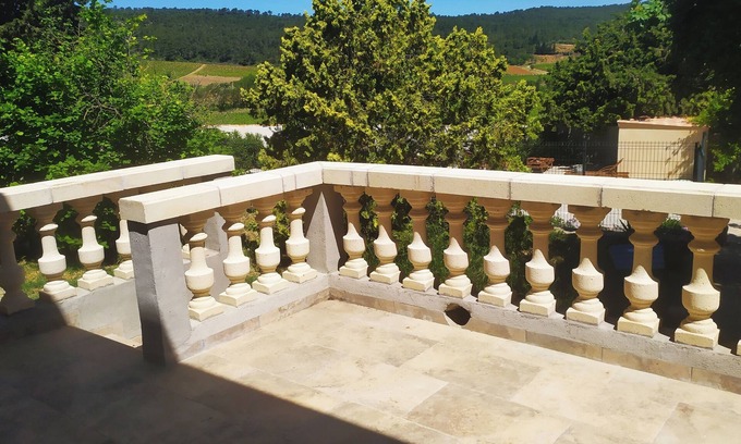Lagrasse House | Chateau de Prax Viel, swimming pool, mini farm, air-conditioned - Gîte Syrah
